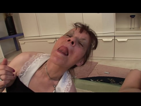 ❤️ Kaks vanaema ja üks vanaisa teevad kolmekesi ️❌ Pornovideo at et.light2cloud.top ❌️❤